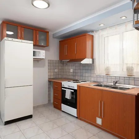 Casa de Férias Rhodes Garden Retreat